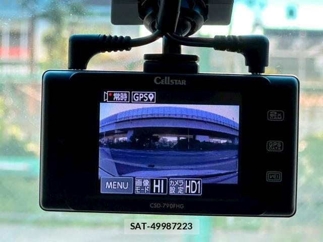 Honda CR-V 2012-03 8222950-3