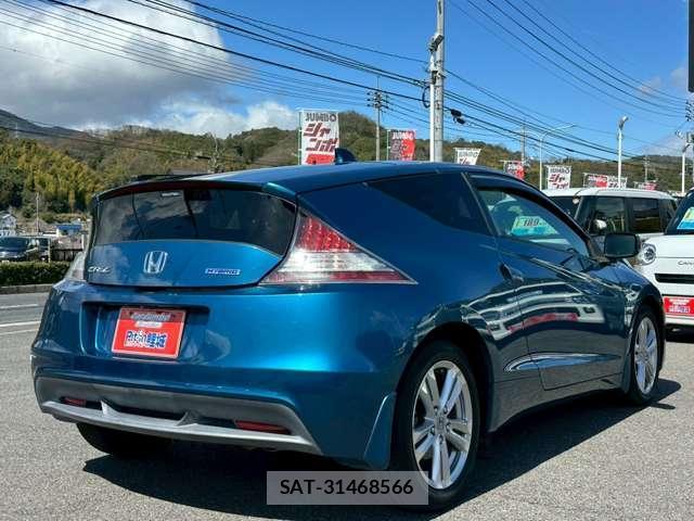 Honda CR-Z 2011-03 8218137-1