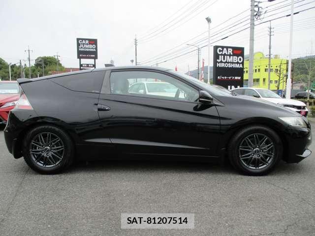 Honda CR-Z 2010-03 8218142-10