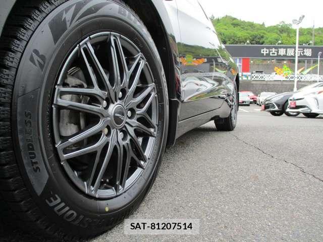 Honda CR-Z 2010-03 8218142-16