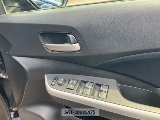 Honda CR-Z 2012-06 8220026-16