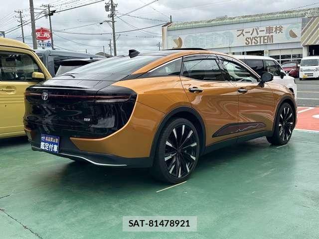 Toyota Crown Crossover 2022-10 8218282-1