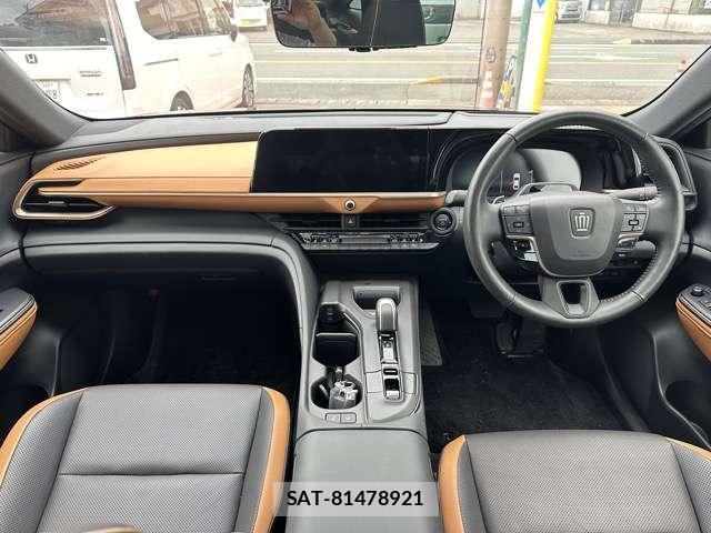 Toyota Crown Crossover 2022-10 8218282-2