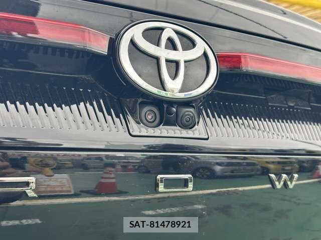 Toyota Crown Crossover 2022-10 8218282-9