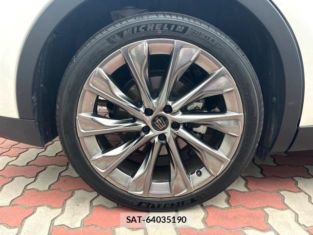Toyota Crown Crossover 2023-07 8219482-11