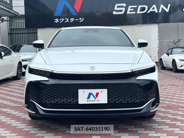 Toyota Crown Crossover 2023-07 8219482-13