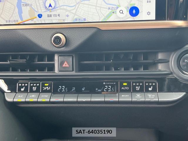 Toyota Crown Crossover 2023-07 8219482-5
