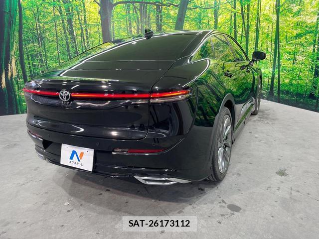 Toyota Crown Crossover 2023-03 8220549-15