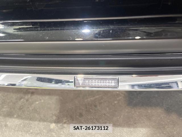 Toyota Crown Crossover 2023-03 8220549-4