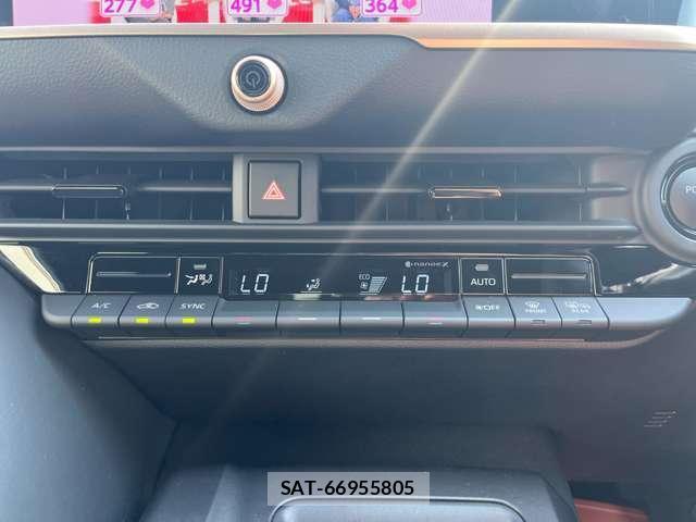 Toyota Crown Crossover 2023-06 8220651-4