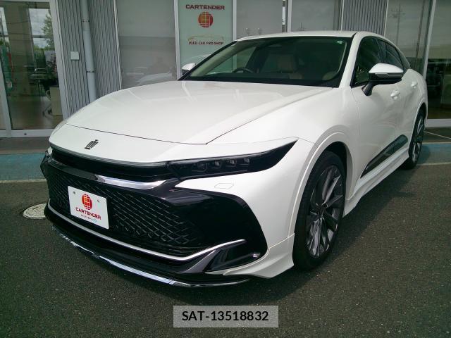 Toyota Crown Crossover 2023-05 8221661-0