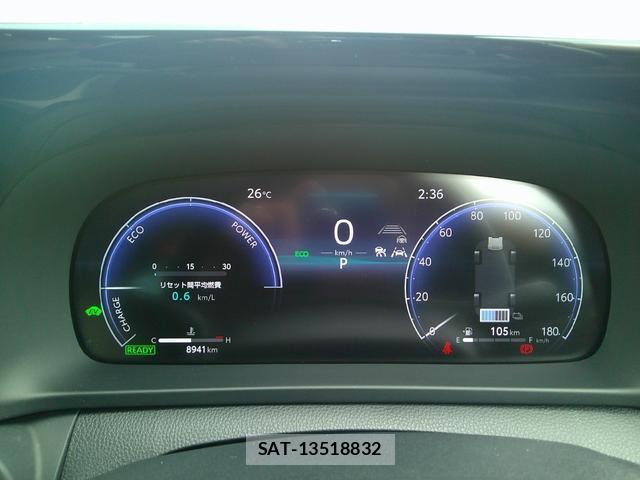 Toyota Crown Crossover 2023-05 8221661-10