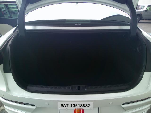 Toyota Crown Crossover 2023-05 8221661-14