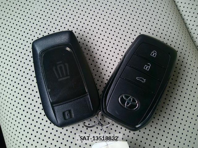 Toyota Crown Crossover 2023-05 8221661-15
