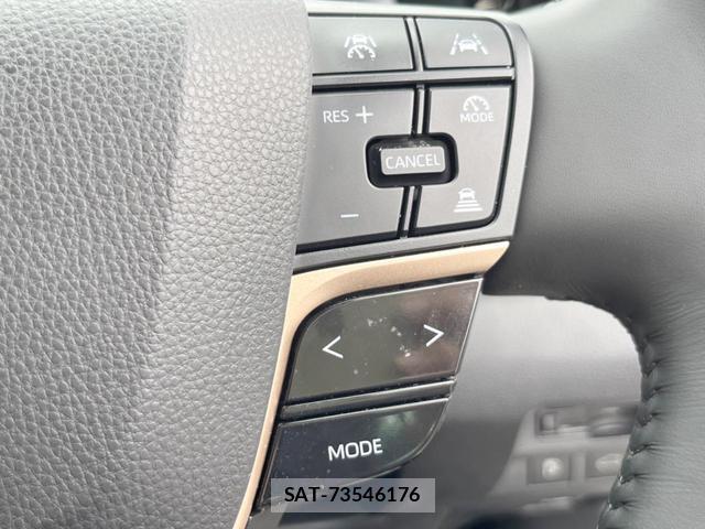 Toyota Crown Crossover 2023-08 8223085-7