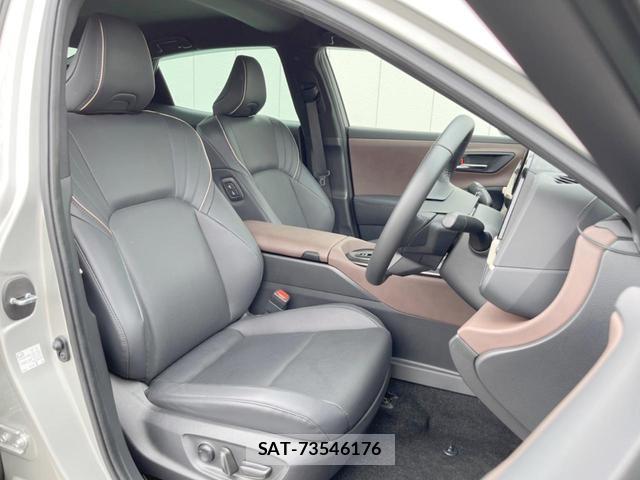 Toyota Crown Crossover 2023-08 8223085-8