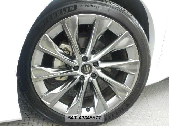 Toyota Crown Crossover 2023-05 8223932-15