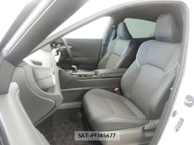 Toyota Crown Crossover 2023-05 8223932-16