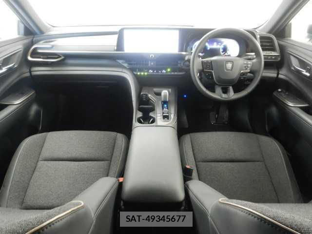 Toyota Crown Crossover 2023-05 8223932-2