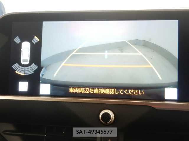 Toyota Crown Crossover 2023-05 8223932-3