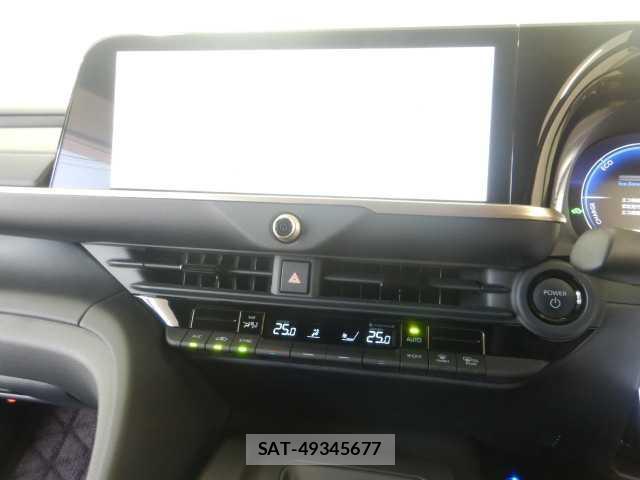 Toyota Crown Crossover 2023-05 8223932-6