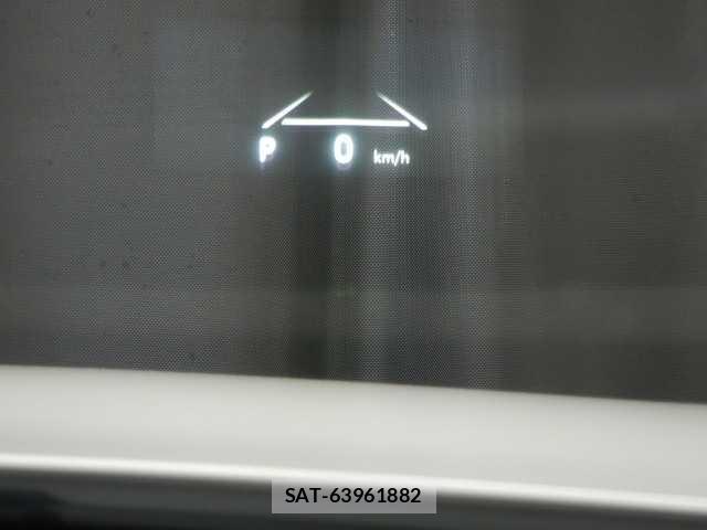 Toyota Crown Crossover 2023-03 8223933-4