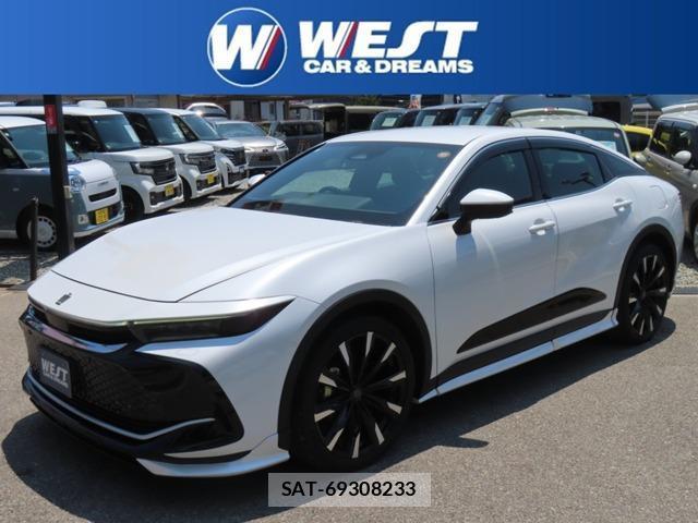 Toyota Crown Crossover 2022-11 8224301-0
