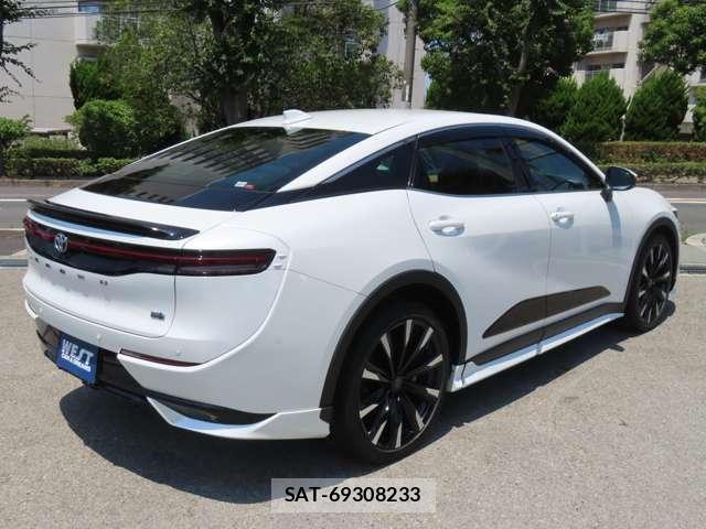 Toyota Crown Crossover 2022-11 8224301-10