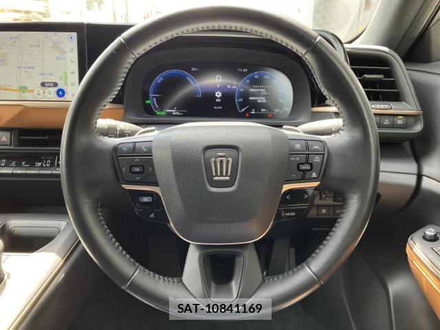 Toyota Crown Crossover 2024-03 8225330-14
