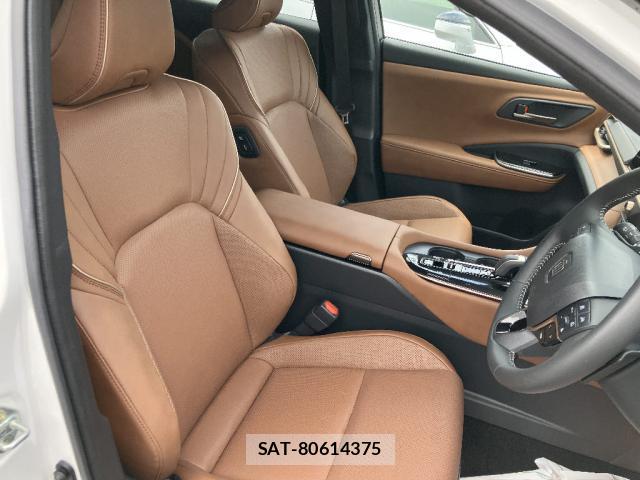 Toyota CROWN ESTATE 2025-06 8220466-3