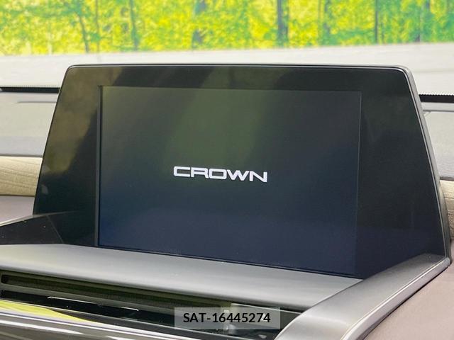 Toyota CROWN HYBRID 2019-03 8216106-2