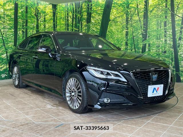 Toyota CROWN HYBRID 2021-06 8217098-15