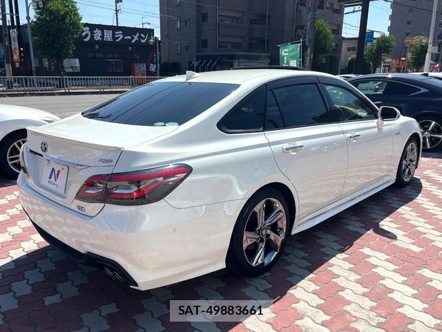 Toyota CROWN HYBRID 2018-07 8219488-14
