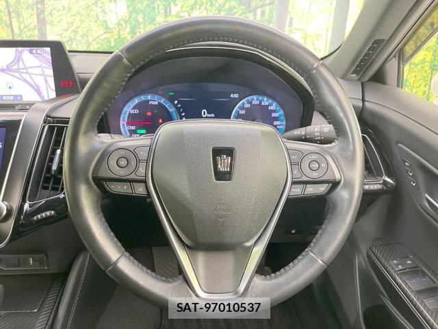 Toyota CROWN HYBRID 2018-10 8220085-10