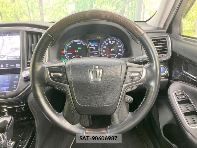 Toyota CROWN HYBRID 2018-04 8220093-10