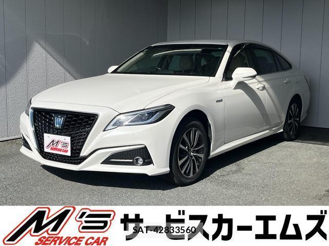 Toyota CROWN HYBRID 2019-03 8220492-0