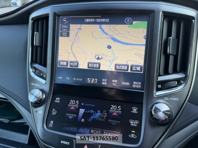 Toyota CROWN HYBRID 2016-12 8220993-4