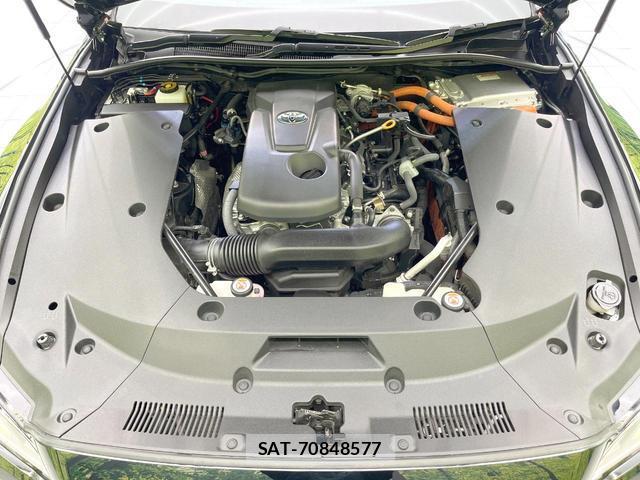 Toyota CROWN HYBRID 2020-09 8221232-15