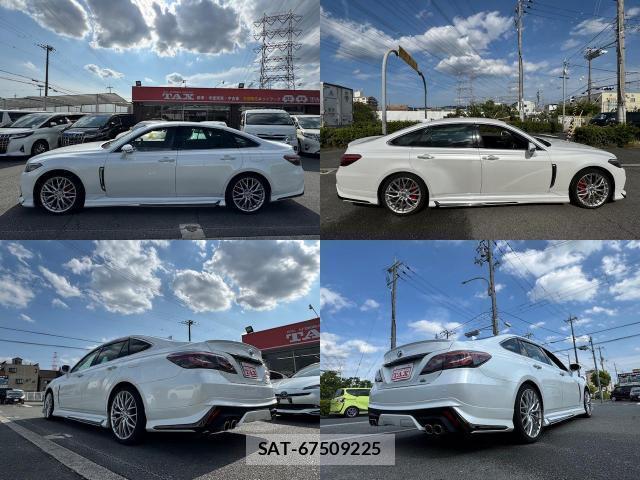 Toyota CROWN HYBRID 2022-05 8221360-2