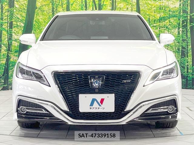 Toyota CROWN HYBRID 2019-03 8221843-13