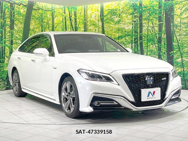 Toyota CROWN HYBRID 2019-03 8221843-15