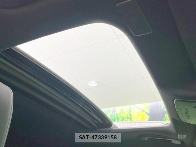Toyota CROWN HYBRID 2019-03 8221843-2
