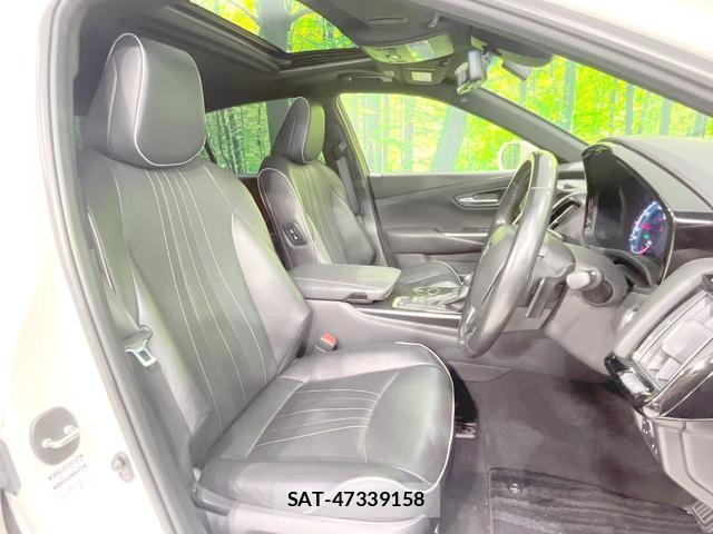 Toyota CROWN HYBRID 2019-03 8221843-7