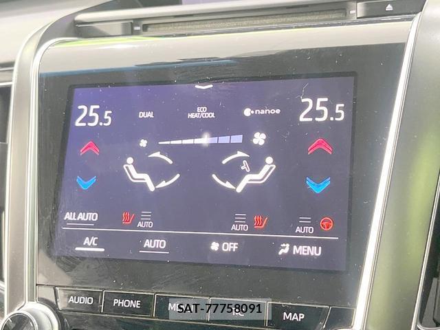 Toyota CROWN HYBRID 2018-08 8221847-5