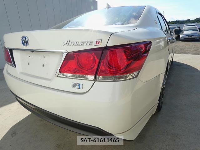 Toyota CROWN HYBRID 2013-09 8222148-11