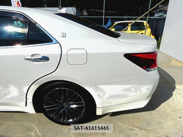 Toyota CROWN HYBRID 2013-09 8222148-13