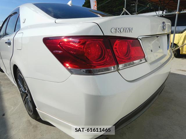Toyota CROWN HYBRID 2013-09 8222148-15
