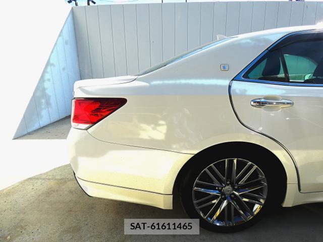 Toyota CROWN HYBRID 2013-09 8222148-5