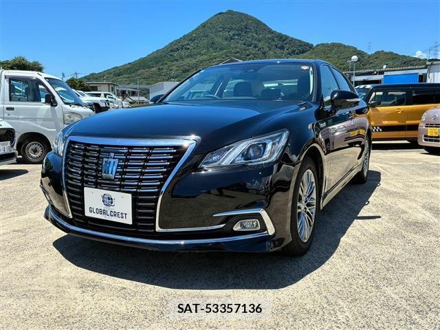Toyota CROWN HYBRID 2017-06 8222595-9