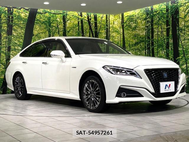 Toyota CROWN HYBRID 2018-09 8222597-16